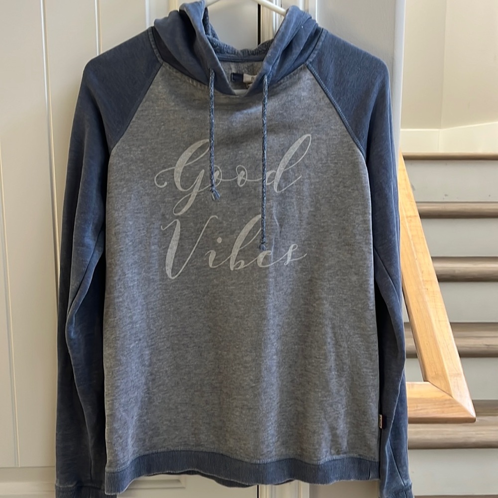 Roxy Good Vides light weight sweatshirt Hoodie Pullover